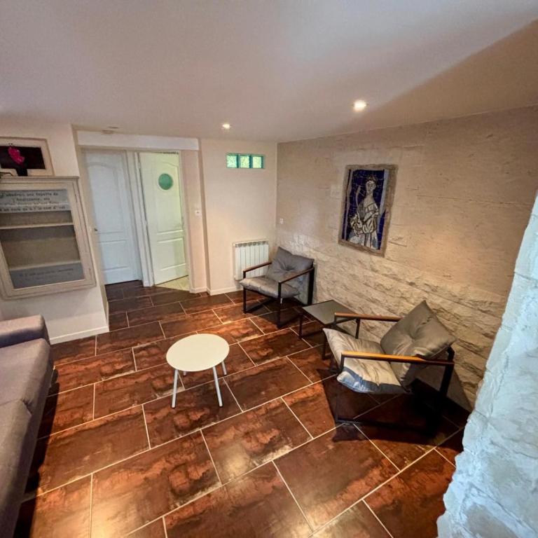 Appartement atypique à Royan, 300 m de la plage - One-Bedroom Apartment - 2