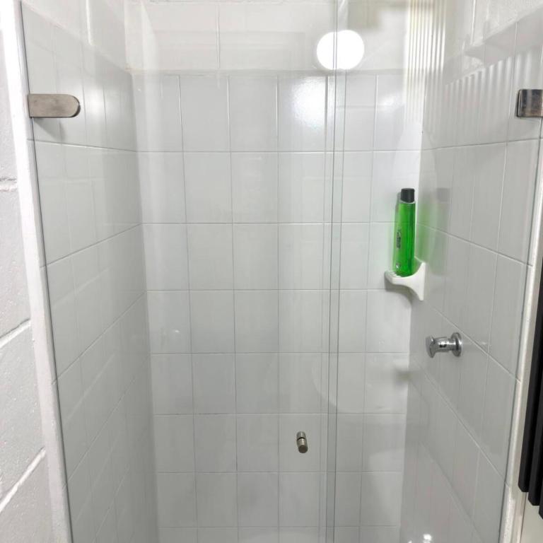 Apto Moderno y Minimalista ,Tranvía a 5 min - One-Bedroom Apartment - 1