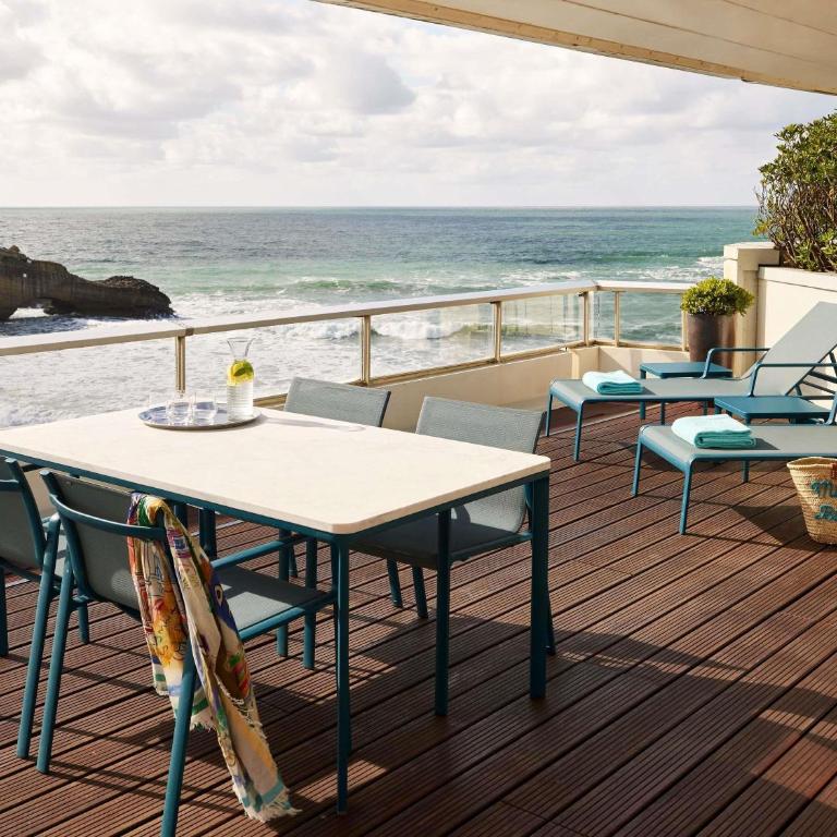 Sofitel Biarritz Le Miramar Thalassa - Suite Lit King-Size Prestige - 9