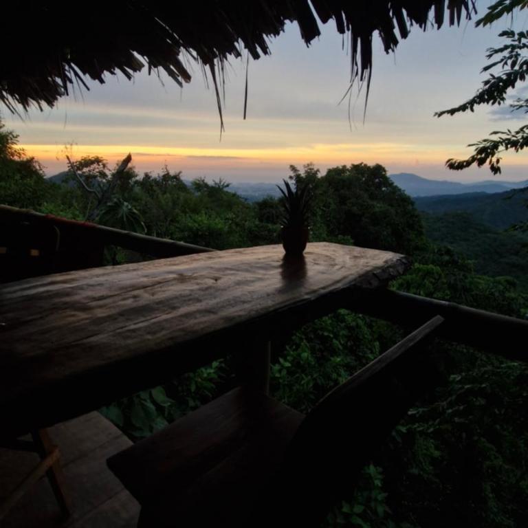 Ecologic Mountain Cabin, amazing view - Deluxe Bungalow with Sea View - 8