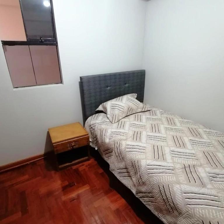 Allin Samana duplex iluminado 5 min from Plaza de Armas - Three-Bedroom Apartment - 5