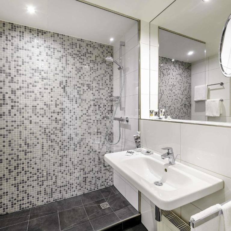 Congress Hotel Mercure Nürnberg an der Messe - Habitación Privilege - 2