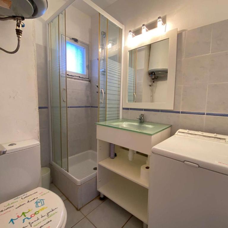 Studio bord de mer pour 3 pers avec parking - FR-1-81-127 - Studio - 8