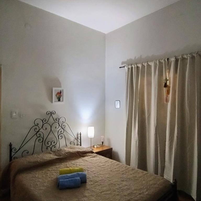 Casa Céntrica Yrigoyen, pleno centro - Casa de 2 dormitorios - 25