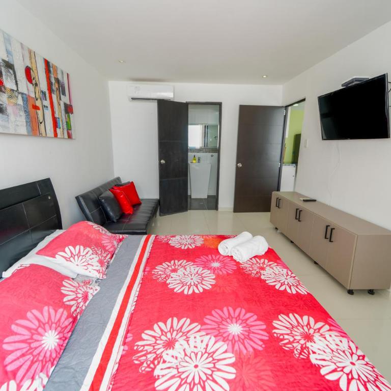 Modern Tropical Design Apt - Vista Panorámica - Two-Bedroom Apartment - 18