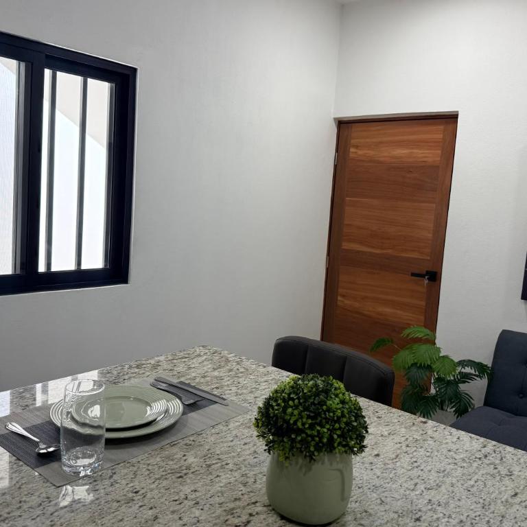 Tu lugar Ideal en La Paz! - Apartamento Deluxe de 2 dormitorios con balcón - 5