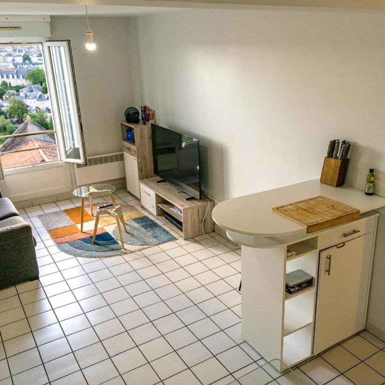 Vu sur Poitiers avec parking - Appartement 2 Chambres - 2