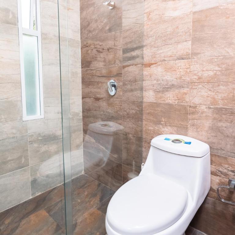 Ideal Home - One-Bedroom Apartment - 3