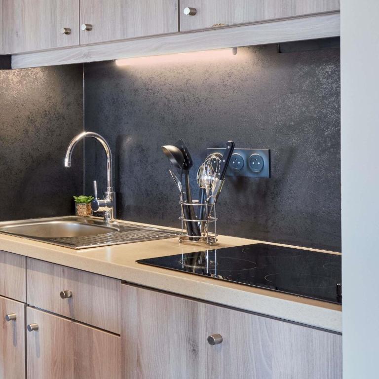 Aparthotel Adagio Aix-en-Provence Centre - Appartement 2 Chambres (6 Adultes) - 5