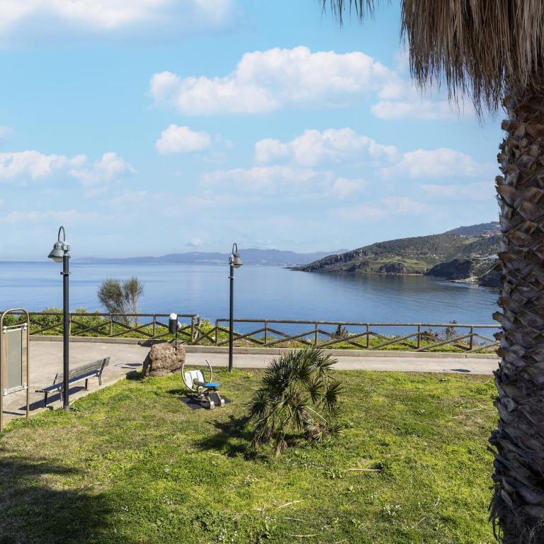 Apartment with sea view and terrace - Apartamento de 1 dormitorio - 32
