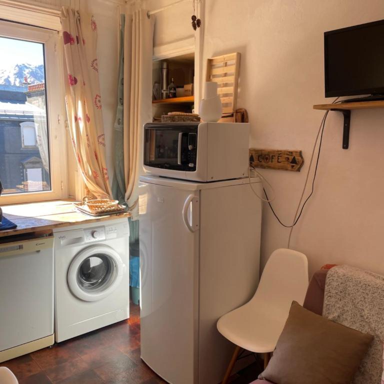 T2 Hyper centre le mont dore face thermes et cure - Apartment mit 1 Schlafzimmer - 8