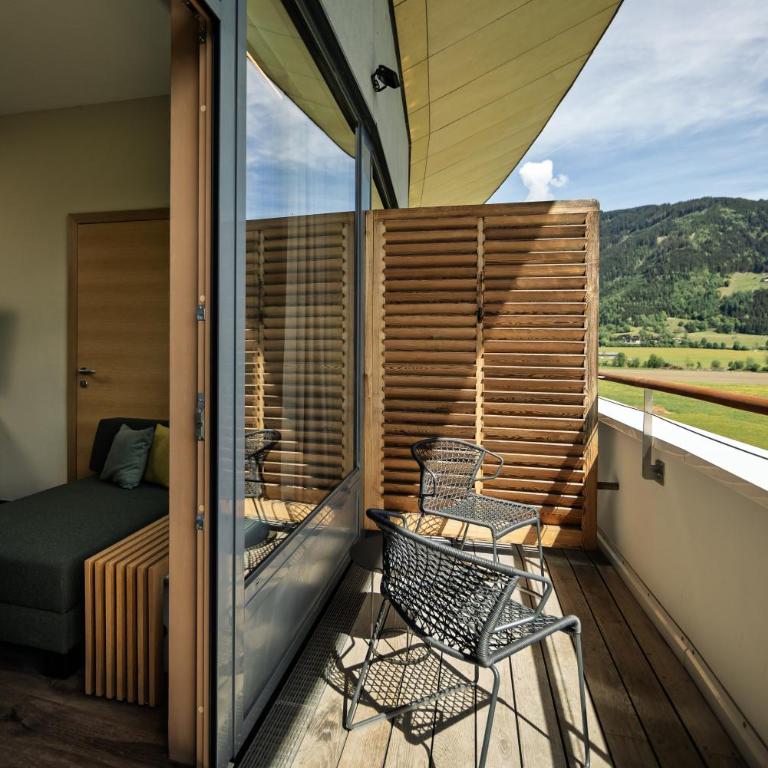 Tauern Spa Hotel & Therme - Doppelzimmer mit Bergblick - 3