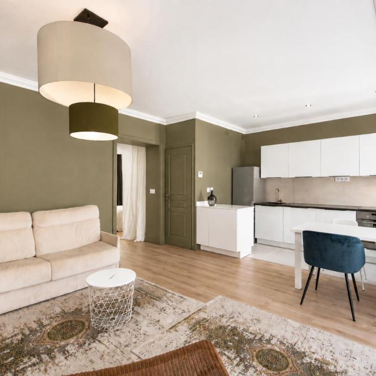 Nouveau F2 calme cœur de ville 1min de la plage - Apartment mit Balkon - 2