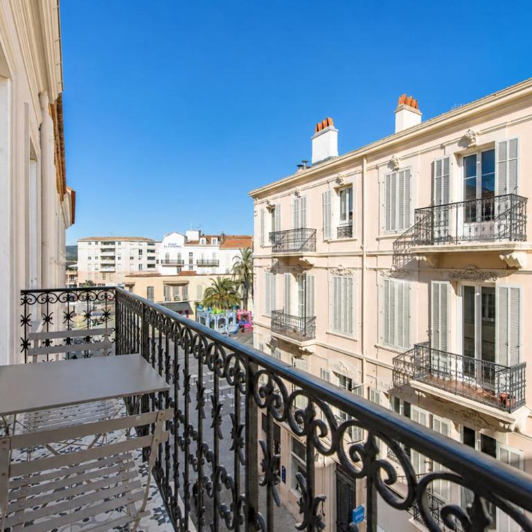 Nouveau F2 calme cœur de ville 1min de la plage - Apartment mit Balkon - 4