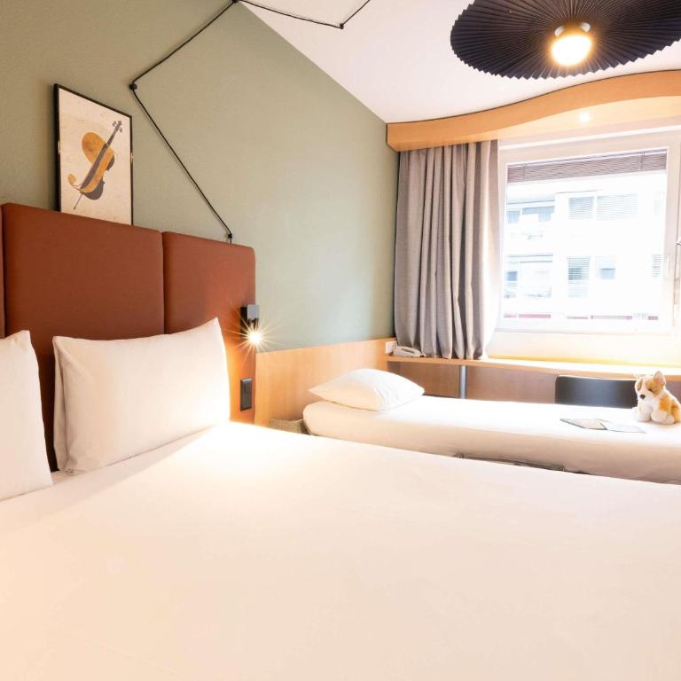 ibis Genève Centre Nations - Chambre Standard avec 1 Lit Double et 1 Canapé-Lit - 3