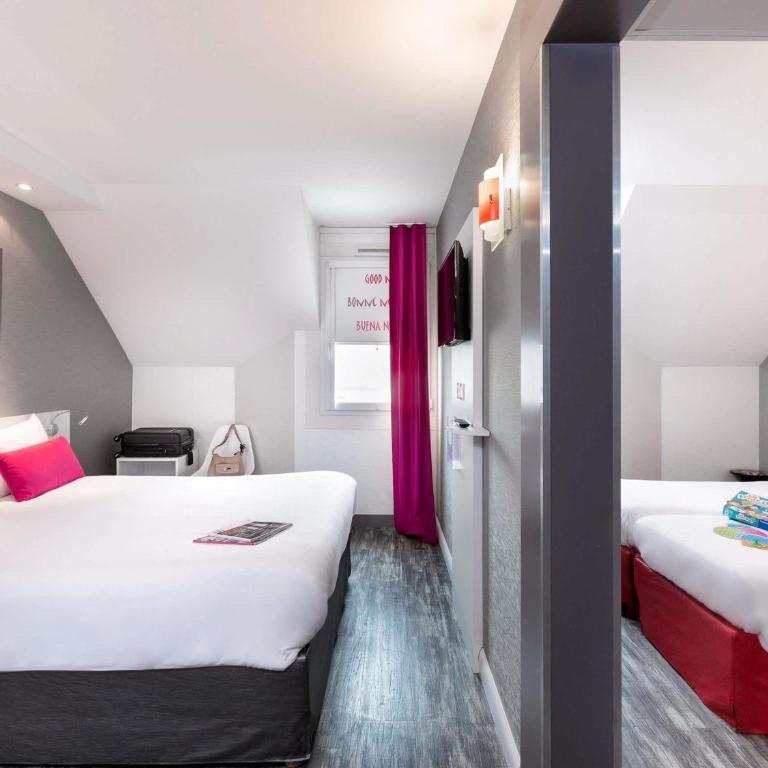 ibis Styles Blois Centre Gare - Suite Standard avec 1 Lit Double et 2 Lits Simples - 4