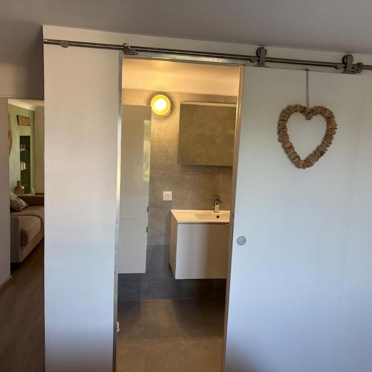 Appartement dans Mas 7 pers proche grasse & cannes - Appartement 2 Chambres - 8