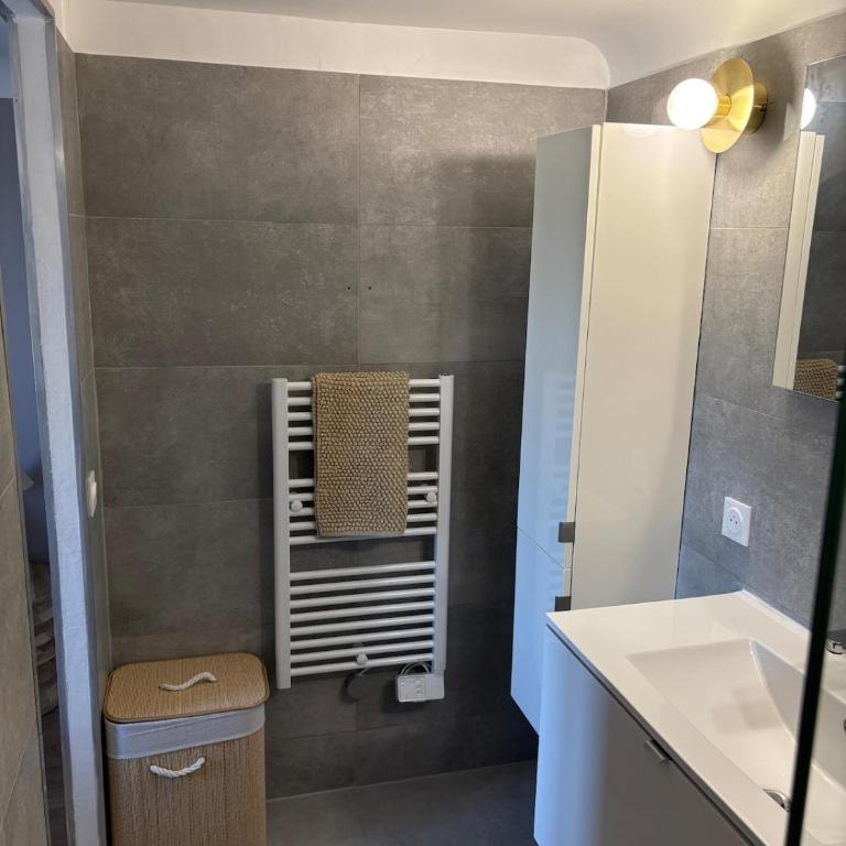 Appartement dans Mas 7 pers proche grasse & cannes - Appartement 2 Chambres - 14