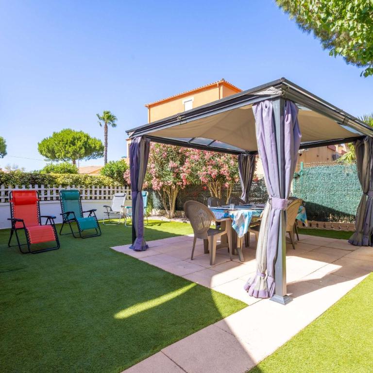 Confortable pavillon avec jardin à 900m de la plage - Maison de Vacances - 10