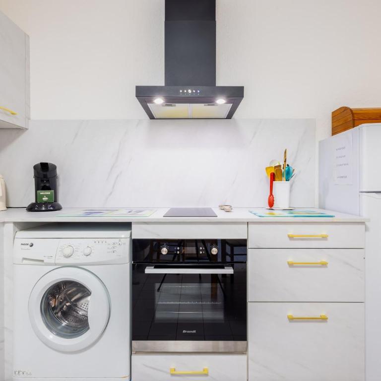 Appartement pour 4 personnes à 50m de la plage - Appartement - 7