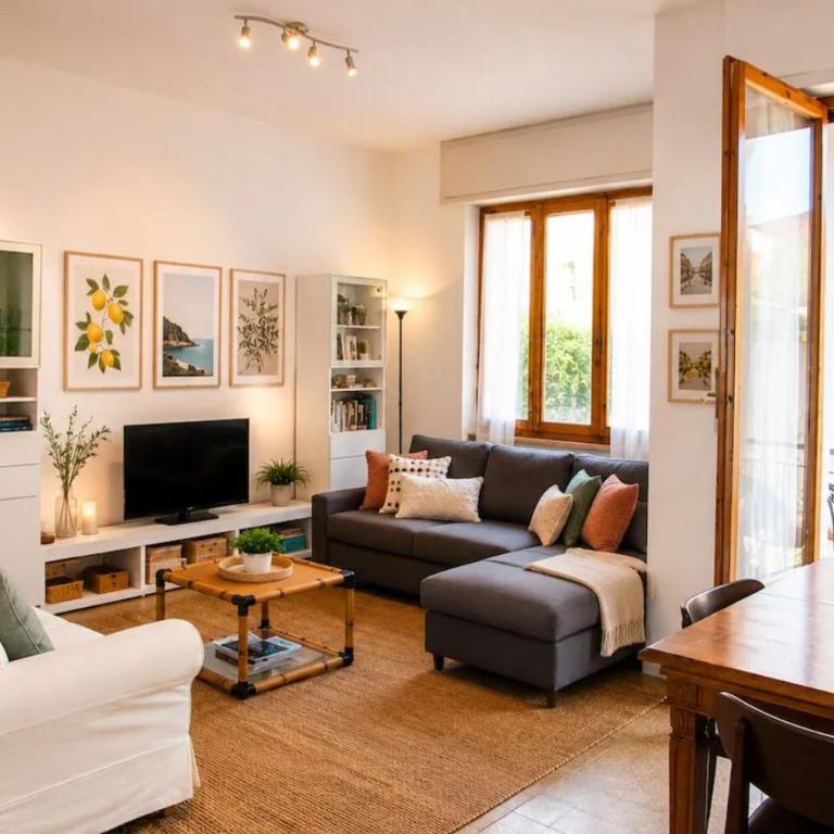 Comfy & quiet Few min to Beach & Trails & Train - Appartamento con 2 Camere da Letto, Balcone e Terrazza - 5