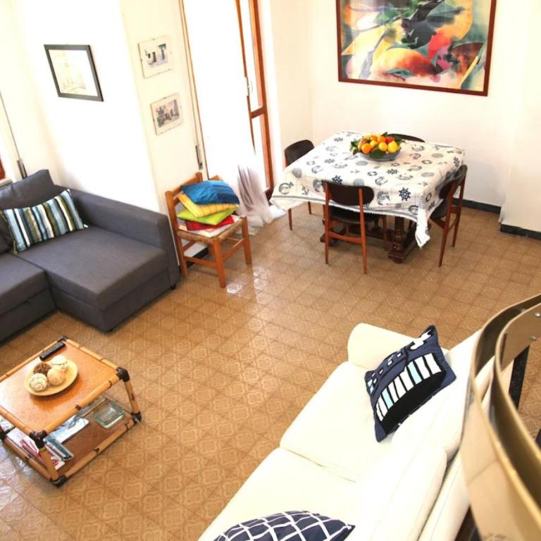 Comfy & quiet Few min to Beach & Trails & Train - Appartamento con 2 Camere da Letto, Balcone e Terrazza - 12