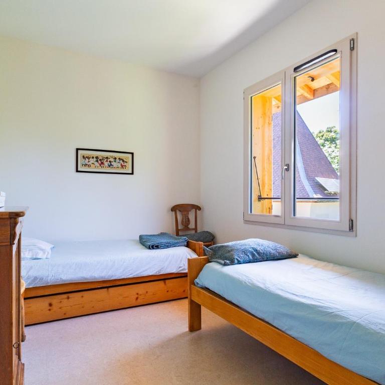 Appartement Independant 1er Étage - Two-Bedroom Deluxe Apartment with Garden View - 9