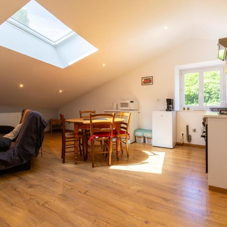 Gite des Ravières - Vercors - Appartement 1 Chambre avec Jardin - 1