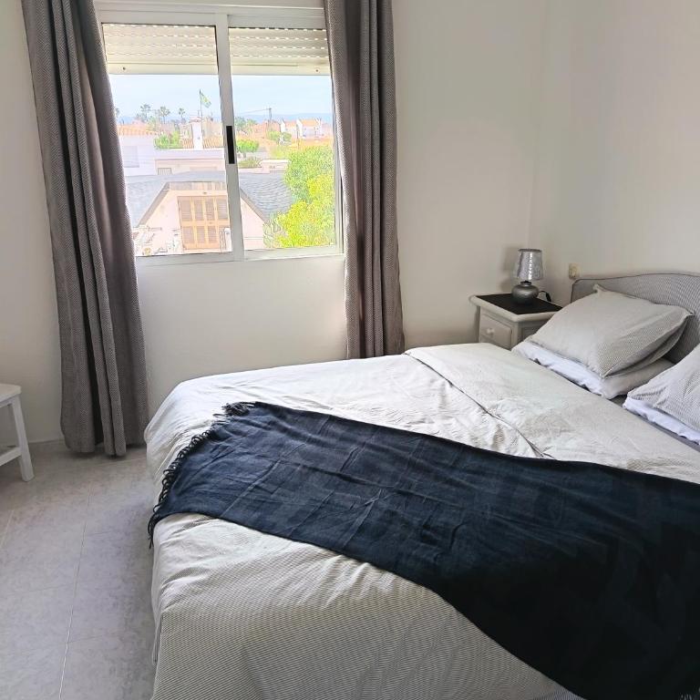 Vista del mar - Two-Bedroom Apartment - 4