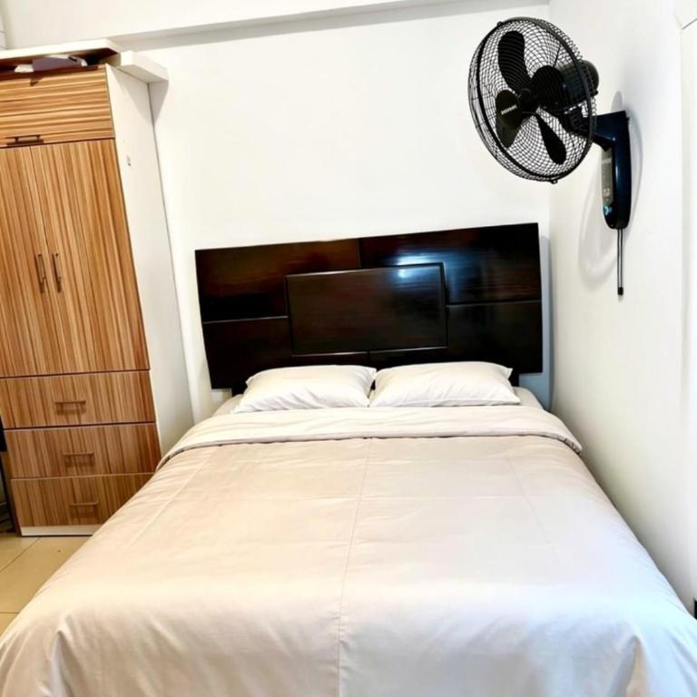Cuarto Amoblado Miraflores - One-Bedroom Apartment - 1