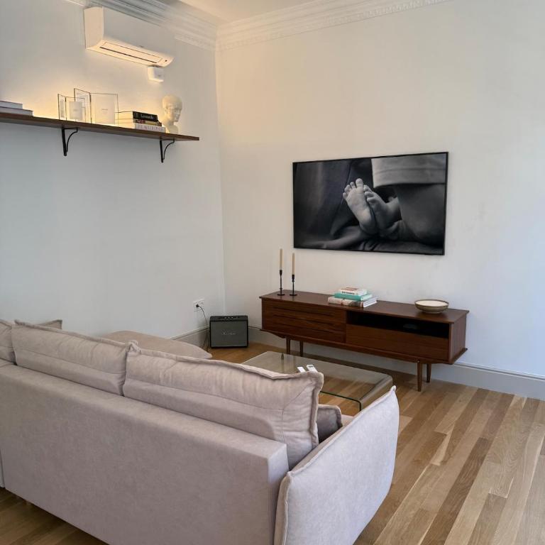 Boutique apartment in the historic center of Malaga - Apartamento de 1 dormitorio - 2