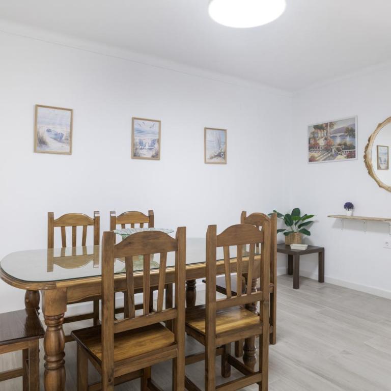 Casa Grande en el Centro de Conil - Apartment with Terrace - 8