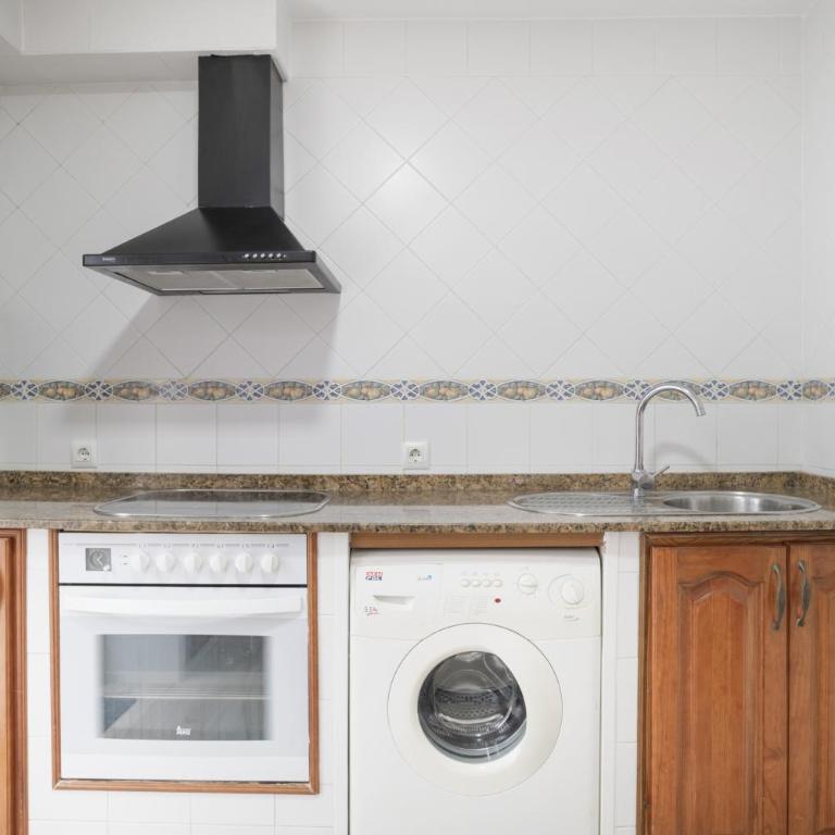 Casa Grande en el Centro de Conil - Apartment with Terrace - 10
