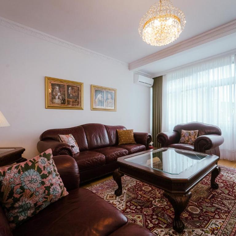 Engadin Spacious and Central 2BDR - Appartement 2 Chambres - 1