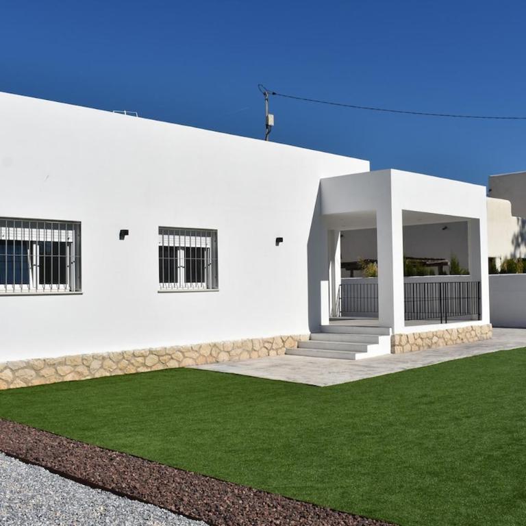 Casa de 4 dormitorios en la playa de Denia - Casa de 4 dormitorios - 1