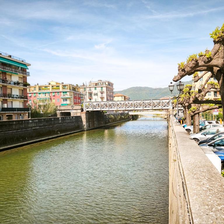 Anna Guest House by Holiday World - Appartement 1 Chambre avec Balcon et Vue sur la Ville - 21