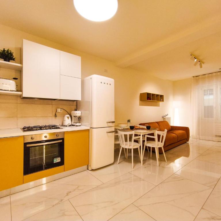 Anna Guest House by Holiday World - Appartement 1 Chambre avec Balcon et Vue sur la Ville - 24
