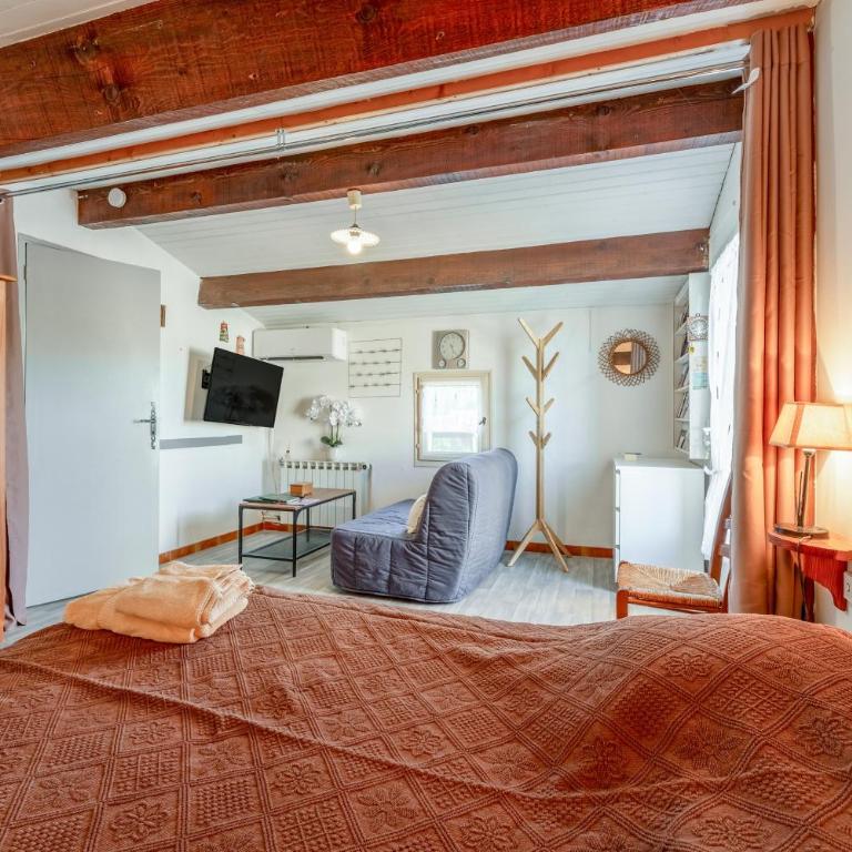 La Maison Fleurie - Appartement 1 Chambre Supérieur avec Balcon - 9