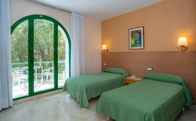 ALEGRIA Pino Alto - Habitación Triple (2 adultos + 1 niño) - 2