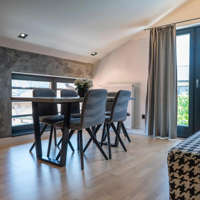 Apartments AMALFI Old Town FREE Parking - Suite Familiale Deluxe - 12