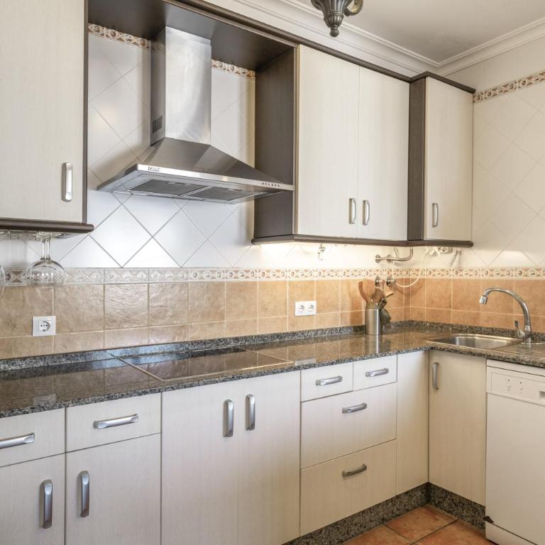 Piso Céntrico - Familias y Parejas - Appartement 1 Chambre Supérieur avec Balcon - 12