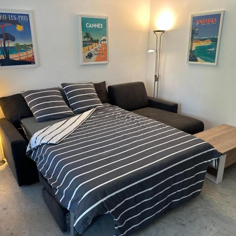 Seafront - beautiful flat with aircon and comfortable loggia - Appartement 1 Chambre - 30
