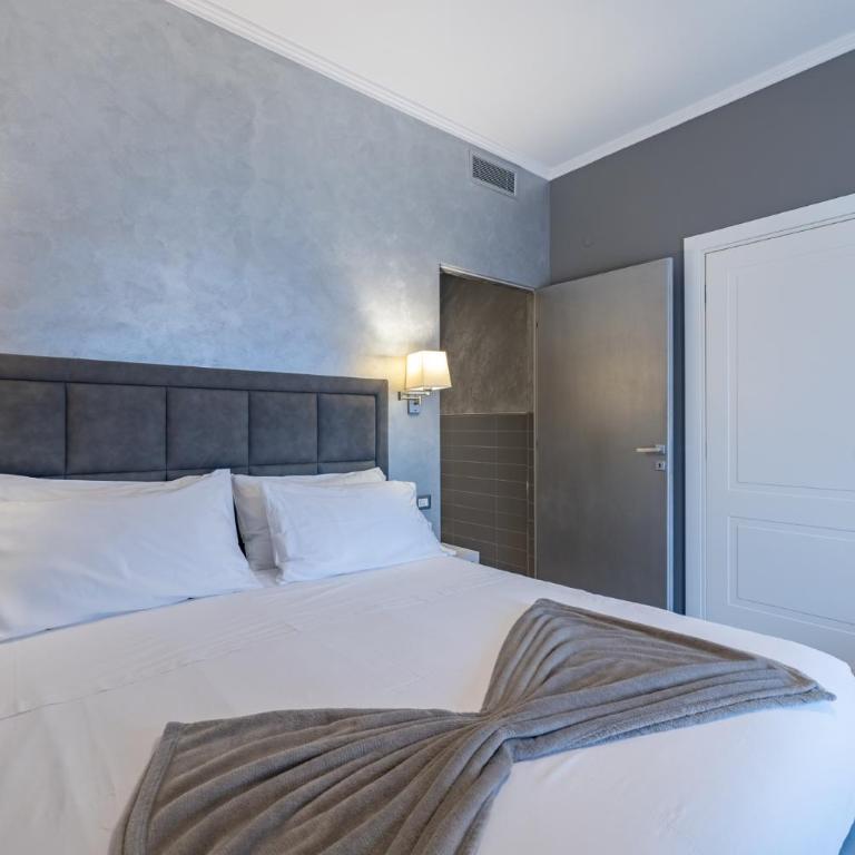 PRIMA FILA Premium Guest House - Chambre Double avec Salle de Bains Privative - 3