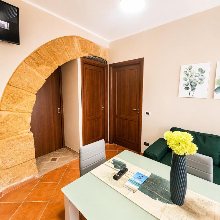 A Casuzza Du Centro - Appartamento con 2 Camere da Letto - 8