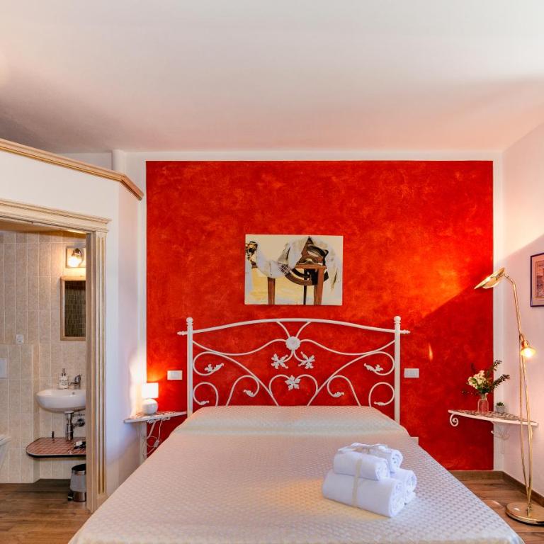 B&B Il Giardino dei Poeti and Apartaments - Habitación Doble Deluxe - 1