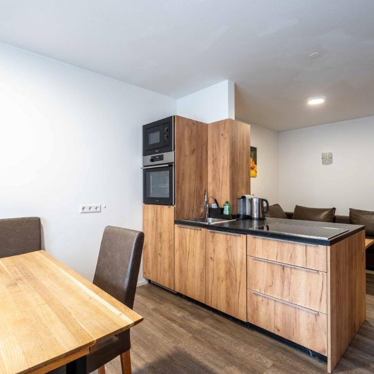 Maiskogelblick Apartments by we rent - Deluxe Apartment mit 1 Schlafzimmer und Gartenblick - 3