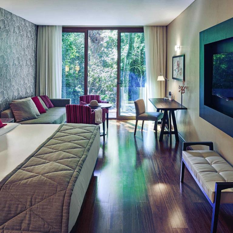 Mercure Iguazu Hotel Iru - Junior Suite with Double Bed and Sofa Bed - 2