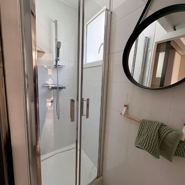 Maisonette, wifi, plage, - One-Bedroom House - 6