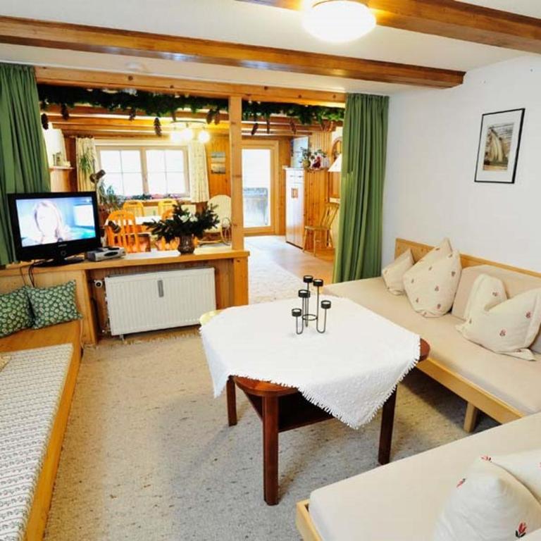 Haus Anatswald - direkt an der Fellhornbahn - Apartment mit 2 Schlafzimmern - 10