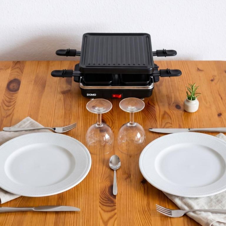 Cozy studio ready for a raclette! - One-Bedroom Apartment - 3